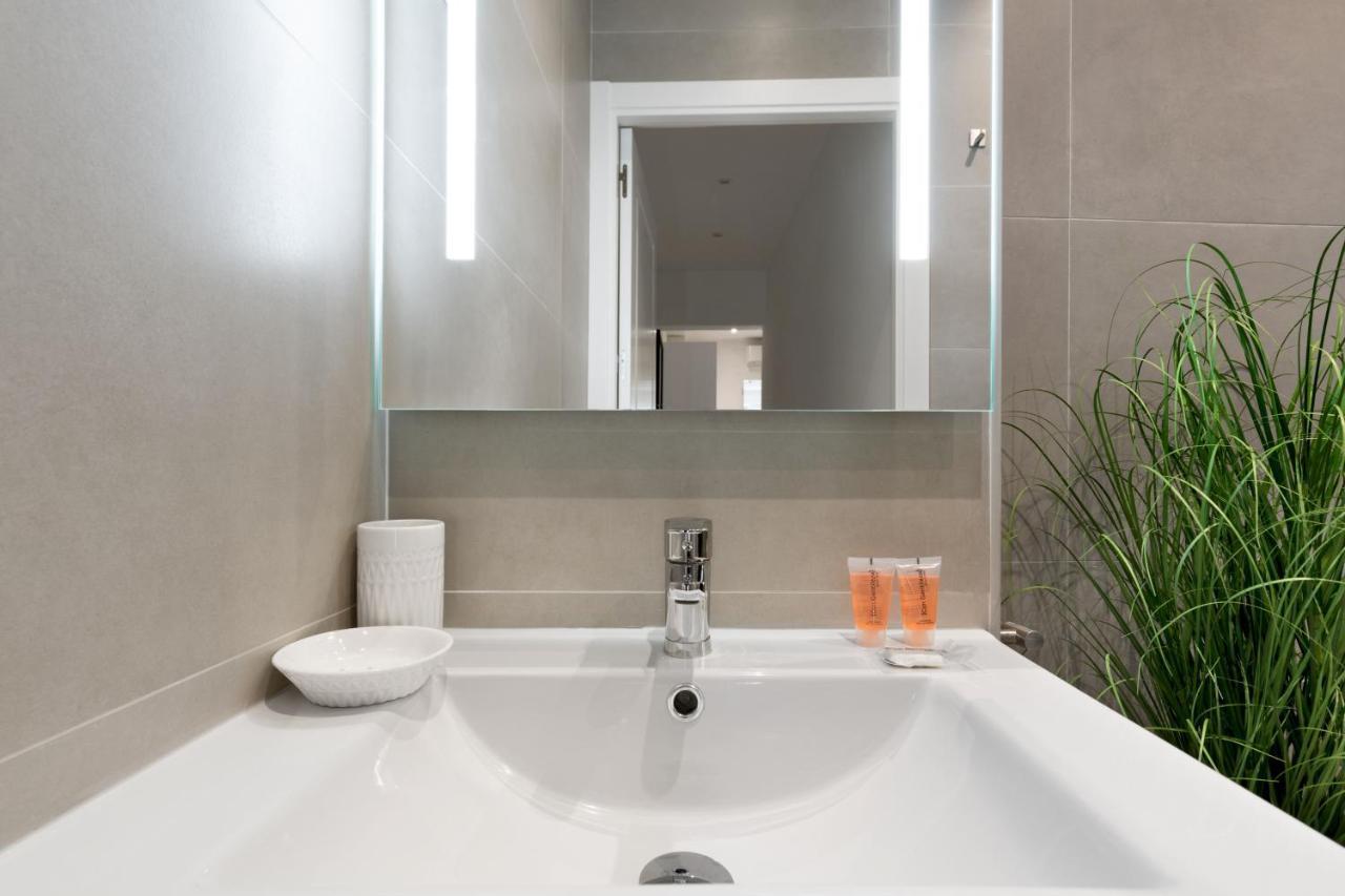 1 Bedroom 1 Bathroom- Lavapies- Minty Stay- Ave Maria Madrid Exterior photo